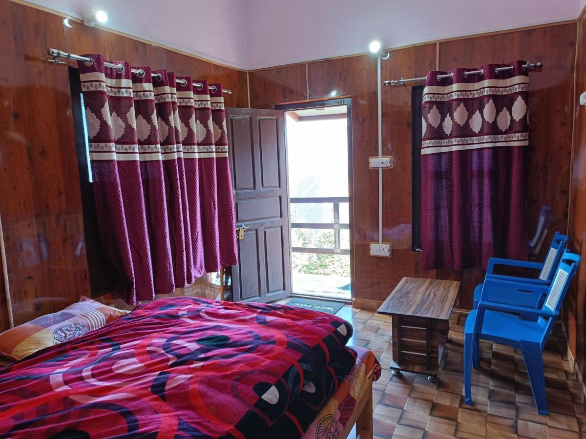 Kanasar Homestay Chakrāta Habitación foto